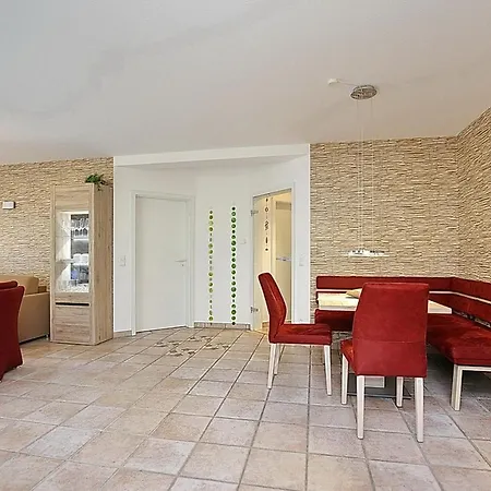 Haus Am Teich 13 דירה